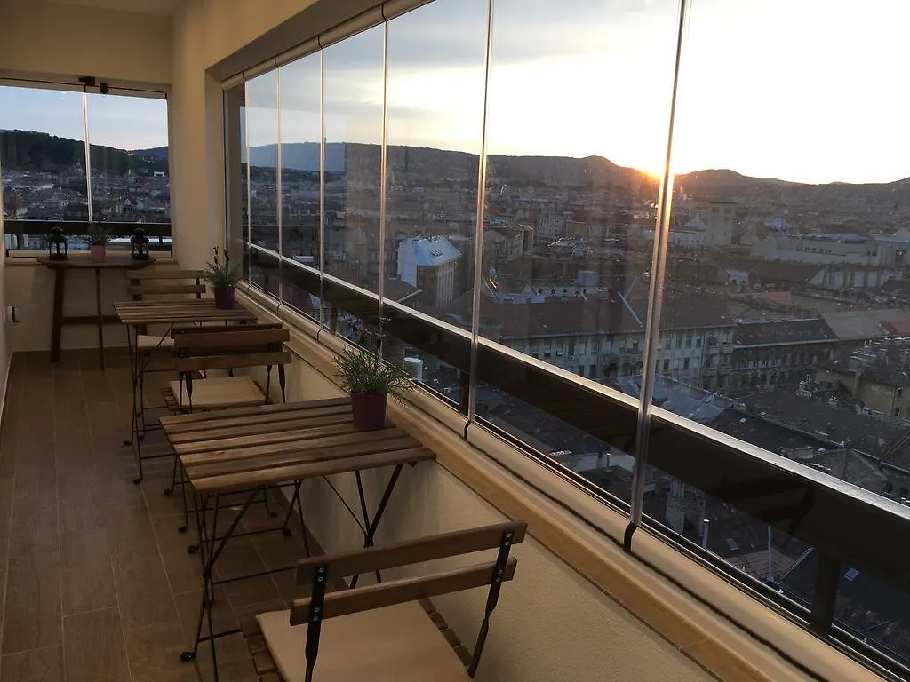 فندق Sky Penthouse Apartman بودابست 0*,  المجر